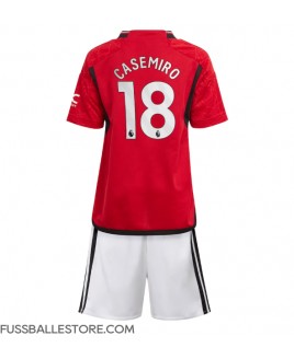 Günstige Manchester United Casemiro #18 Heimtrikotsatz Kinder 2023-24 Kurzarm (+ Kurze Hosen)